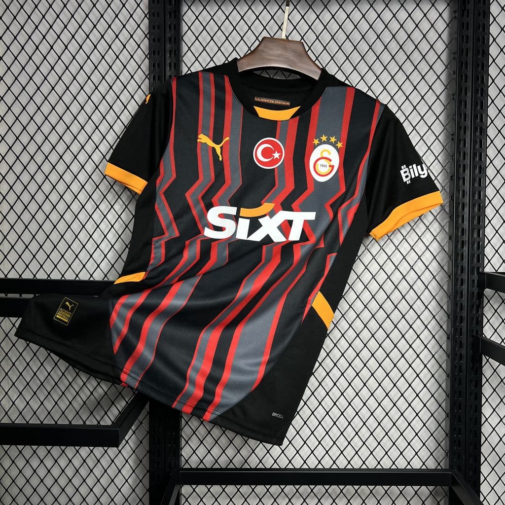 Galatasarays 2024/25 Third Jersey