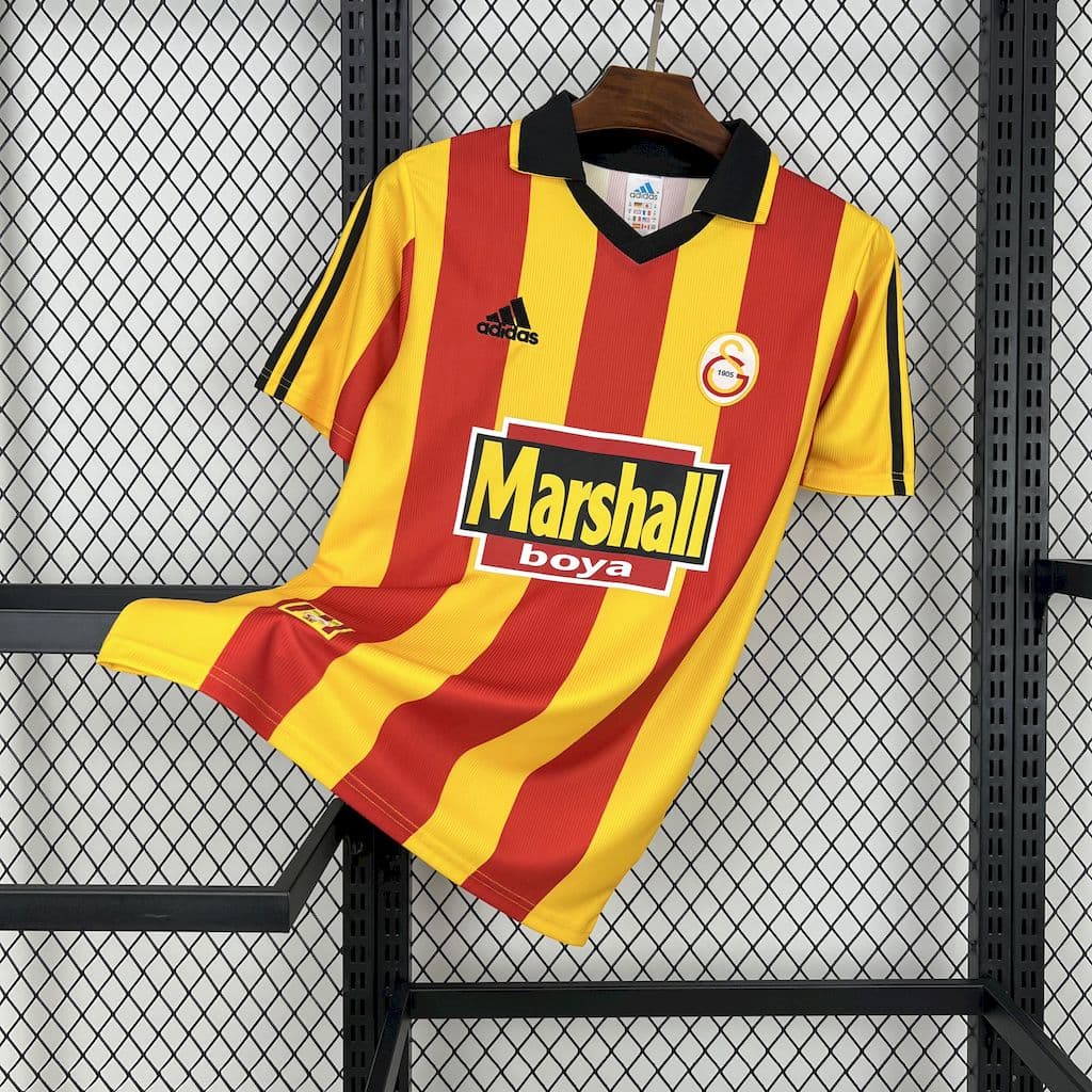 Galatasaray 1999/00 Home Retro Jersey