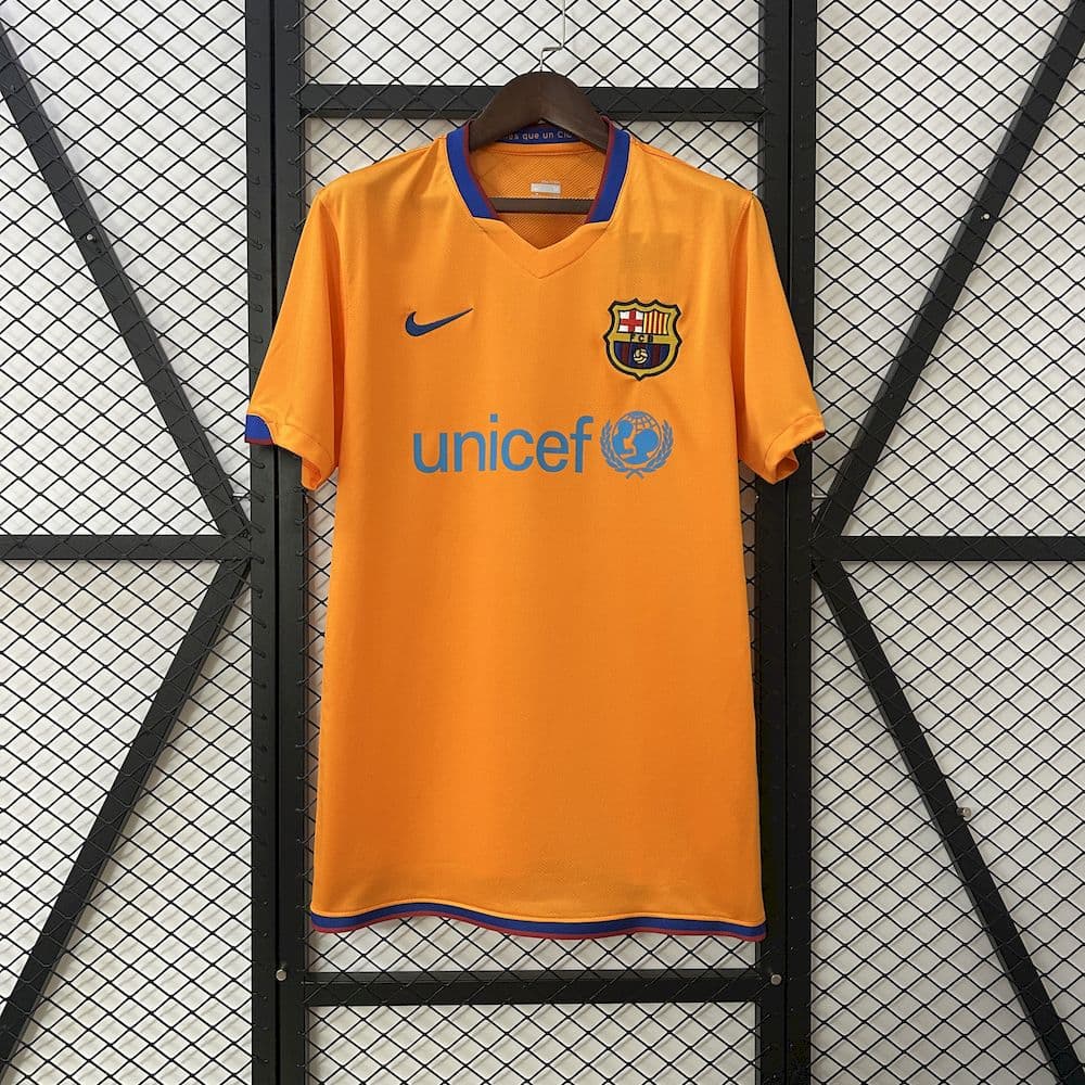 Barcelona 2006/07 Away Retro Jersey