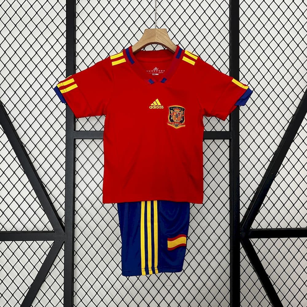Spain 2010 home kids retro Jersey and shorts