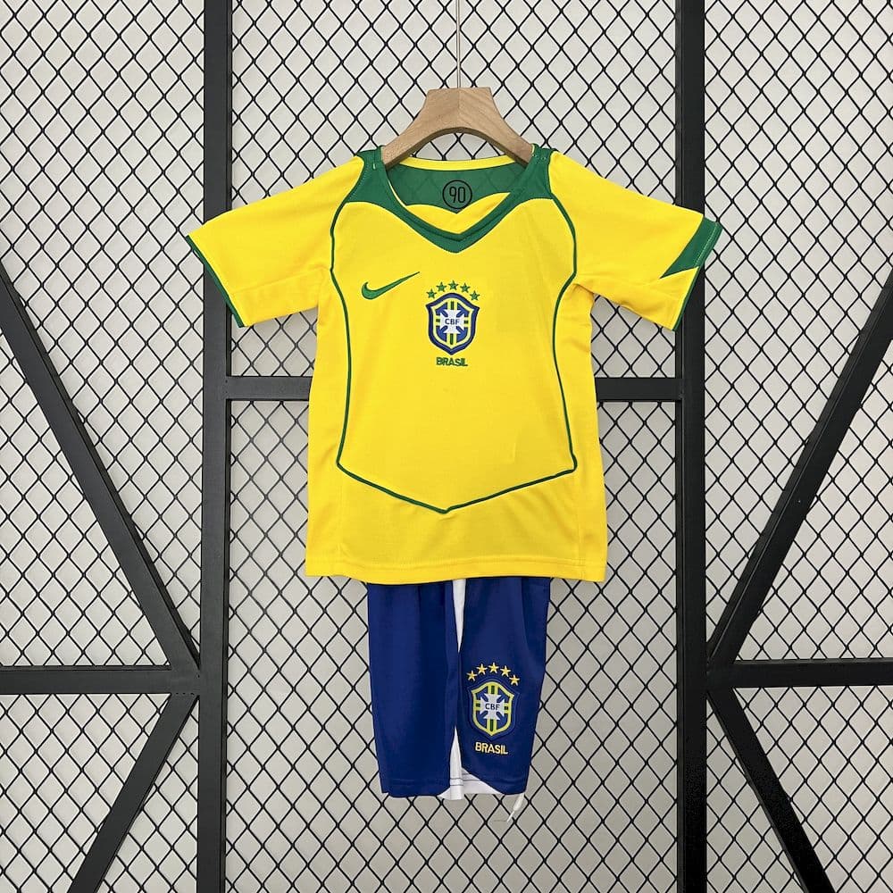 Brazil 2004 home Kids Retro Jersey And Shorts
