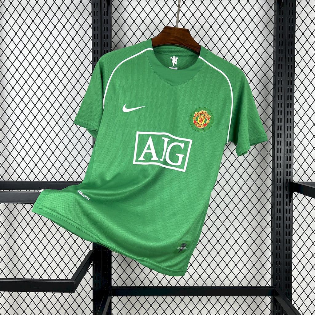 Manchester United 2007/08 Green Goalkeeper Retro Jersey