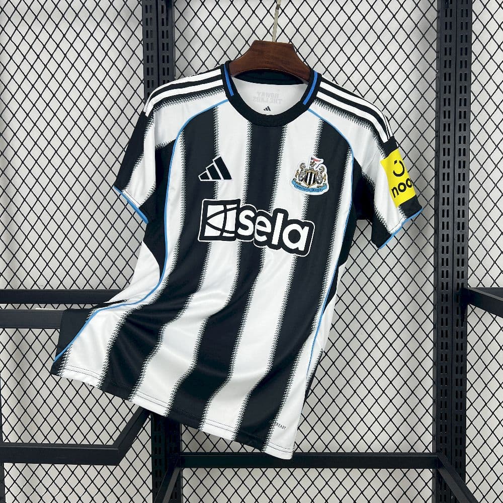 Newcastle United 2025/26 Home Jersey