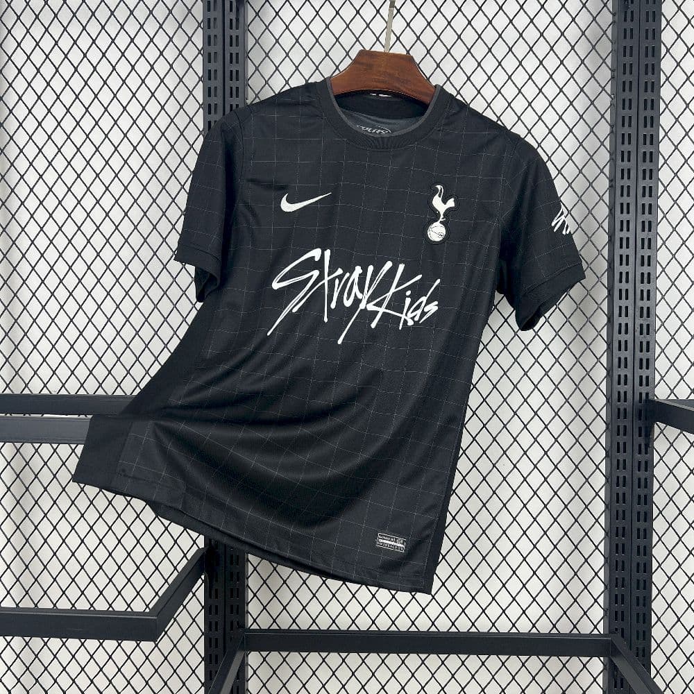 Tottenham Hotspur 2025/26 Stray Kids x London, England Limited Edition  Jersey