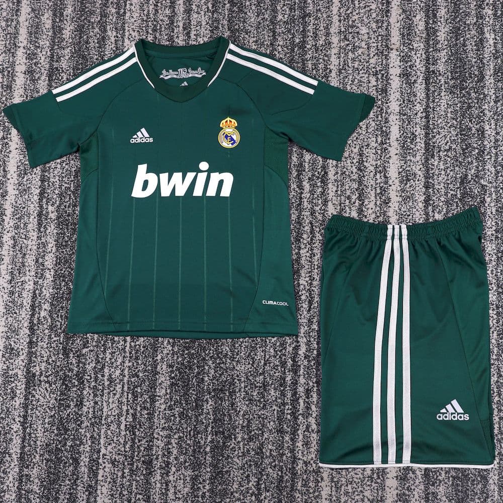 Retro Real Madrid 2012/13 Third Kids Kit