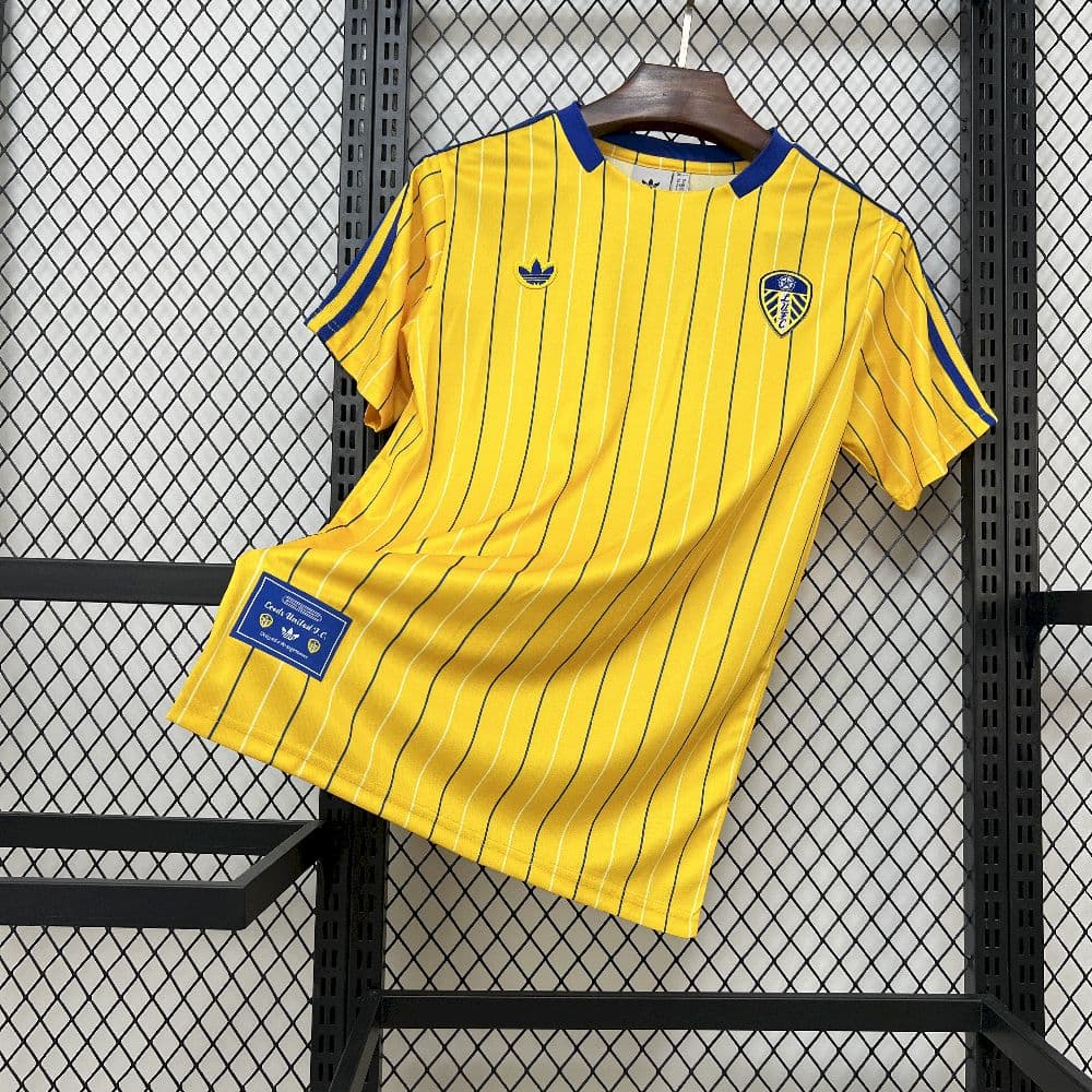 Mens Leeds United F.C.  2025/26 Icon Jersey