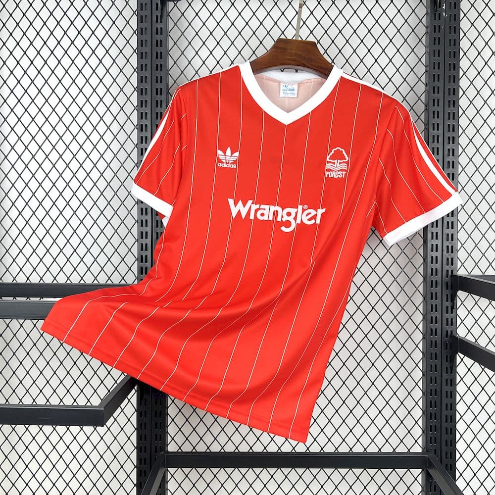 Retro Nottingham Forest 1982/84 Home Jersey