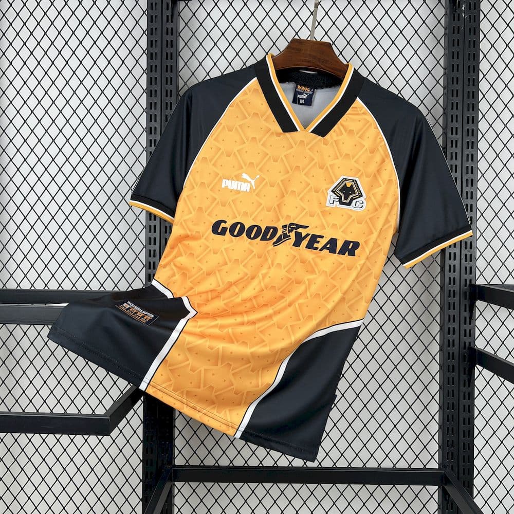Retro Wolves 1996/98 Home Jersey